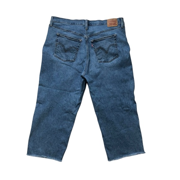 Levi’s Ribcage Straight Ankle Size 18W Medium Wash Raw Hem Wide Leg Crop - Picture 8 of 15